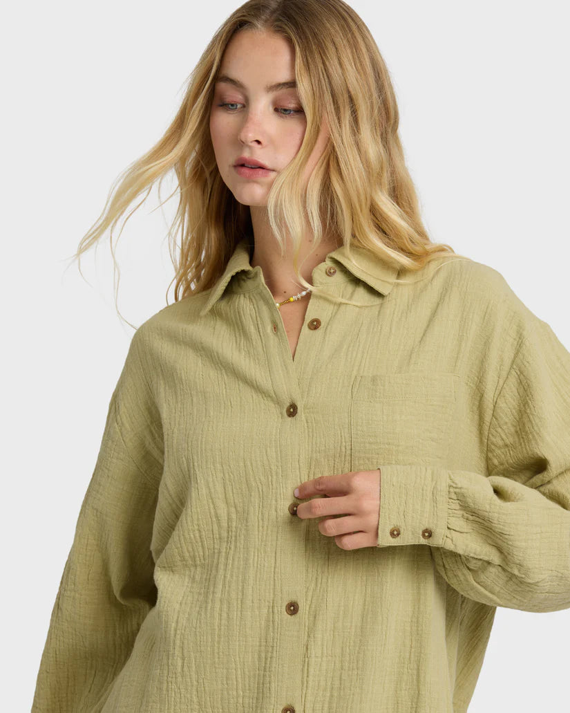 Wanderer Solid Long Sleeve Woven Top