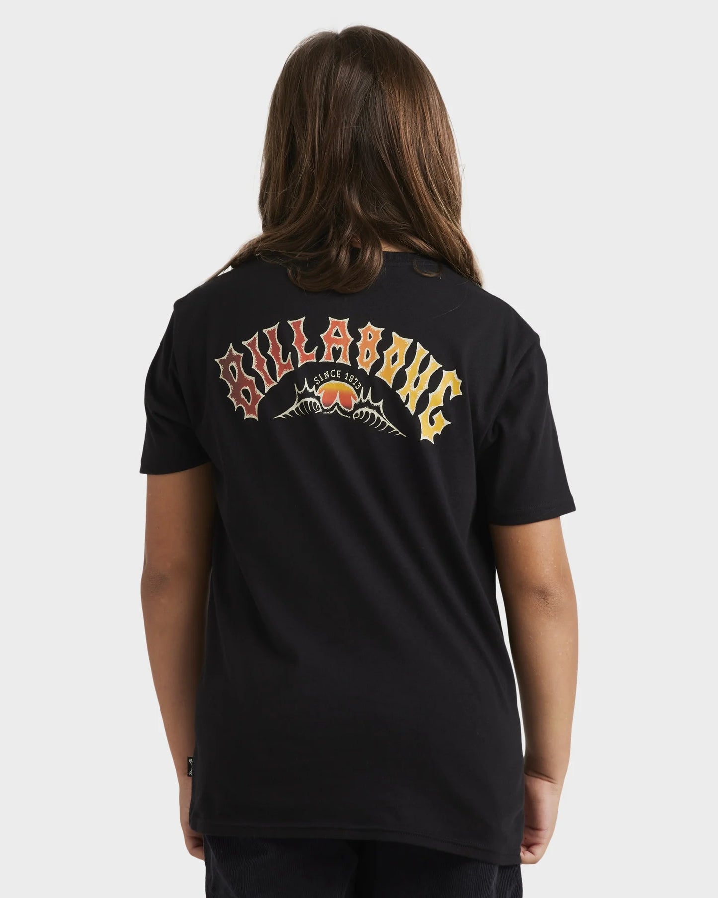 BOYS 8-16 THROW BACK T-SHIRT