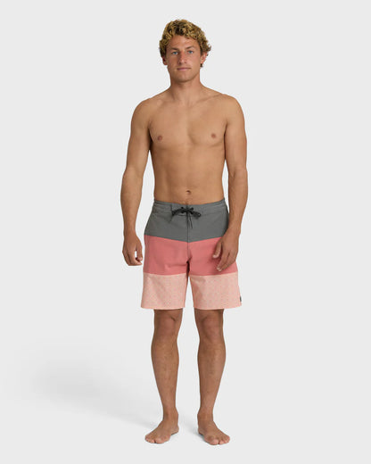 Tribong Lo Tide Boardshorts