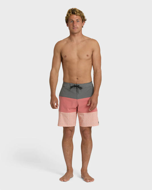 Tribong Lo Tide Boardshorts