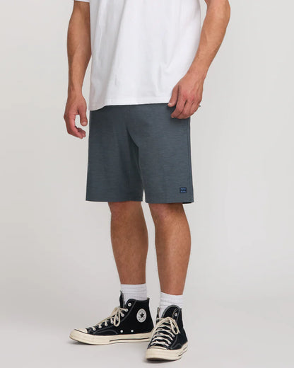 Crossfire Submersible 21" Hybrid Shorts Navy