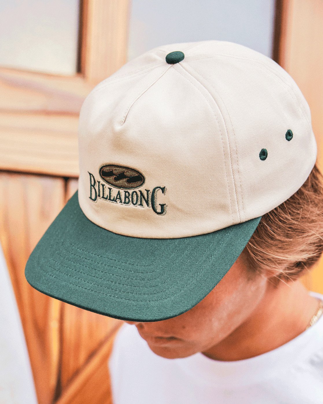 Throwback - Strapback Cap for Men