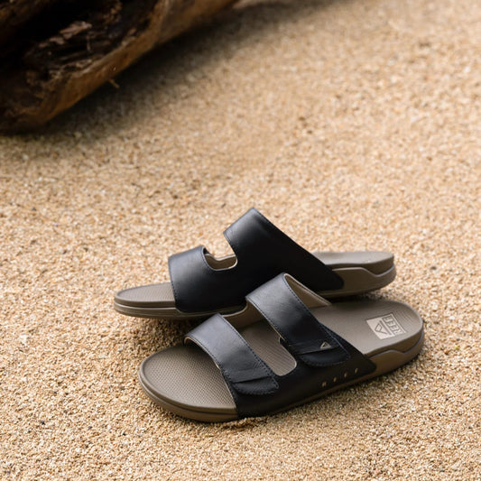 Phantom Tradewind Sandals in Fossil & Black