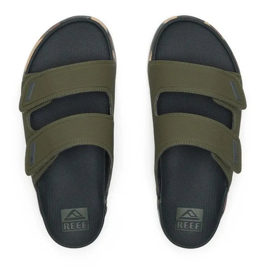 Phantom Tradewind Sandals in Fossil  ירוק