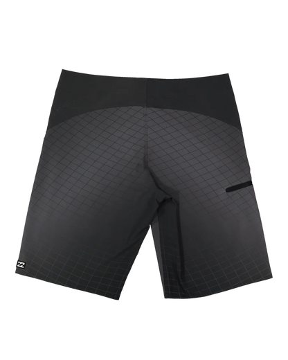 Mens Fluid Pro Boardshorts שחור
